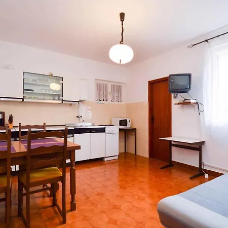 28 Fažana
